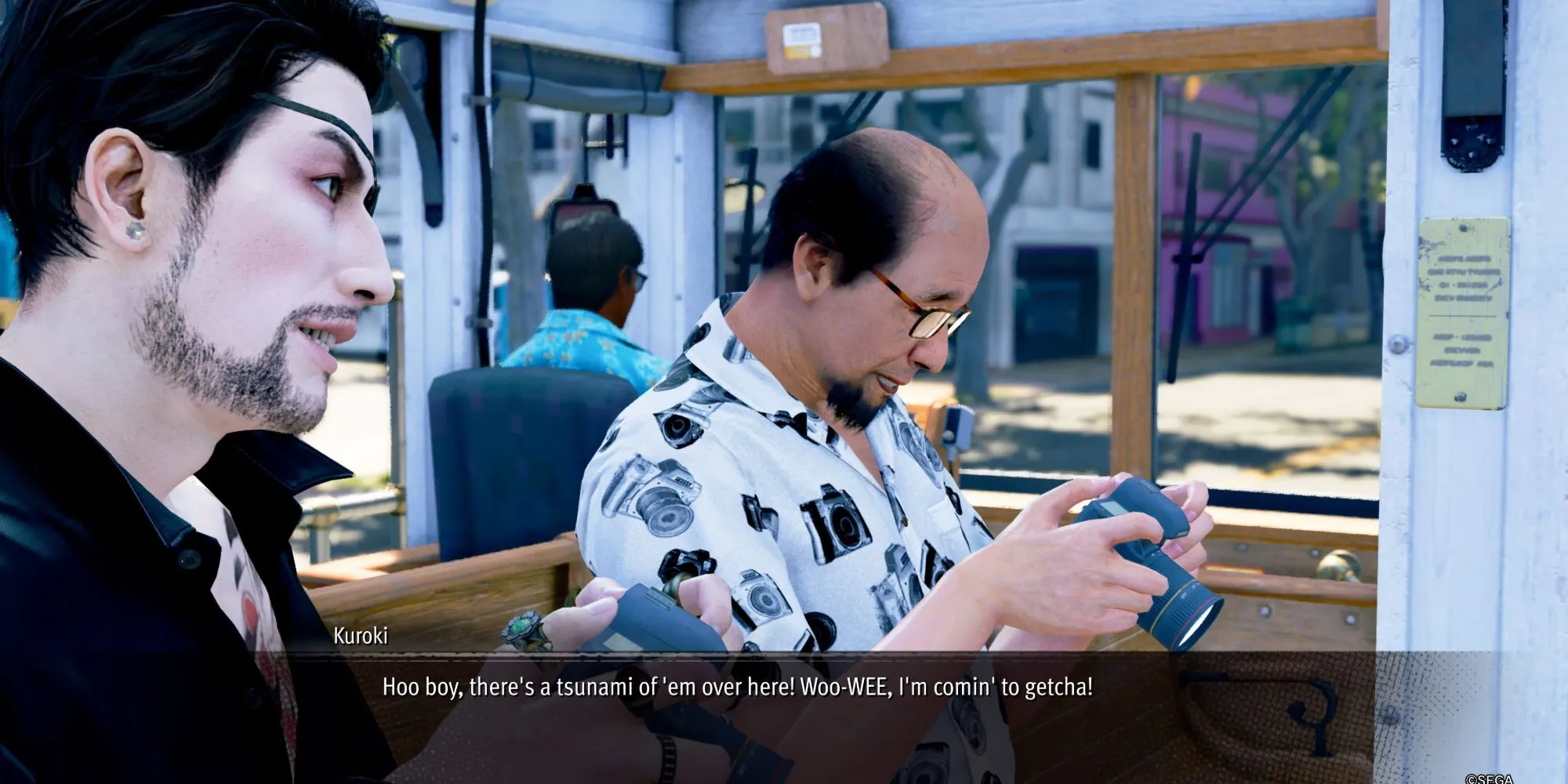 Giao diện người chơi khi tham gia minigame Sicko Snap, ngắm mục tiêu từ trên xe điện.