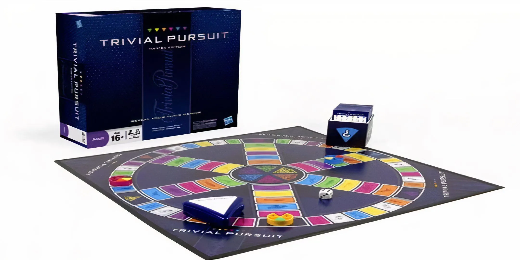 Bàn cờ Trivial Pursuit với các ô hỏi đáp và miếng bánh kiến thức, gợi nhớ về những buổi đố vui cùng gia đình.