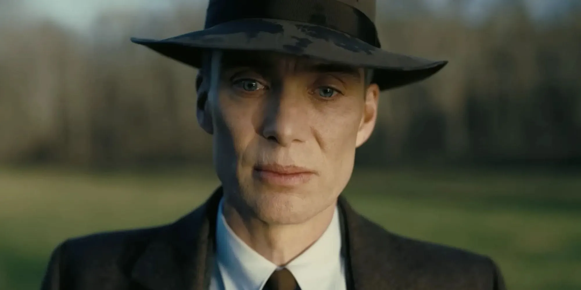 Cillian Murphy trong vai J. Robert Oppenheimer trong bộ phim Oppenheimer