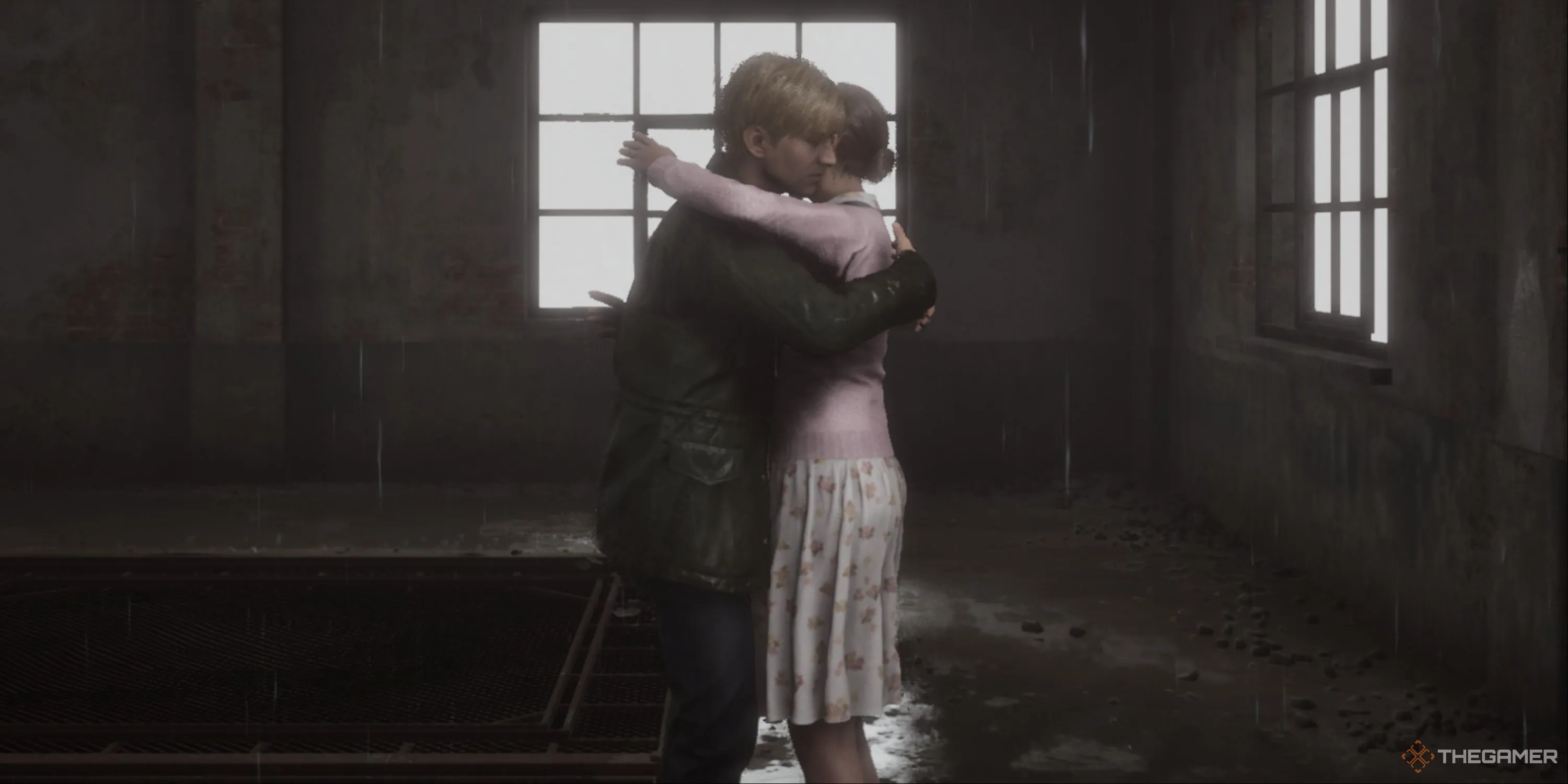 James Sunderland ôm Mary trong khoảnh khắc cuối cùng của Silent Hill 2, trước trận chiến trùm