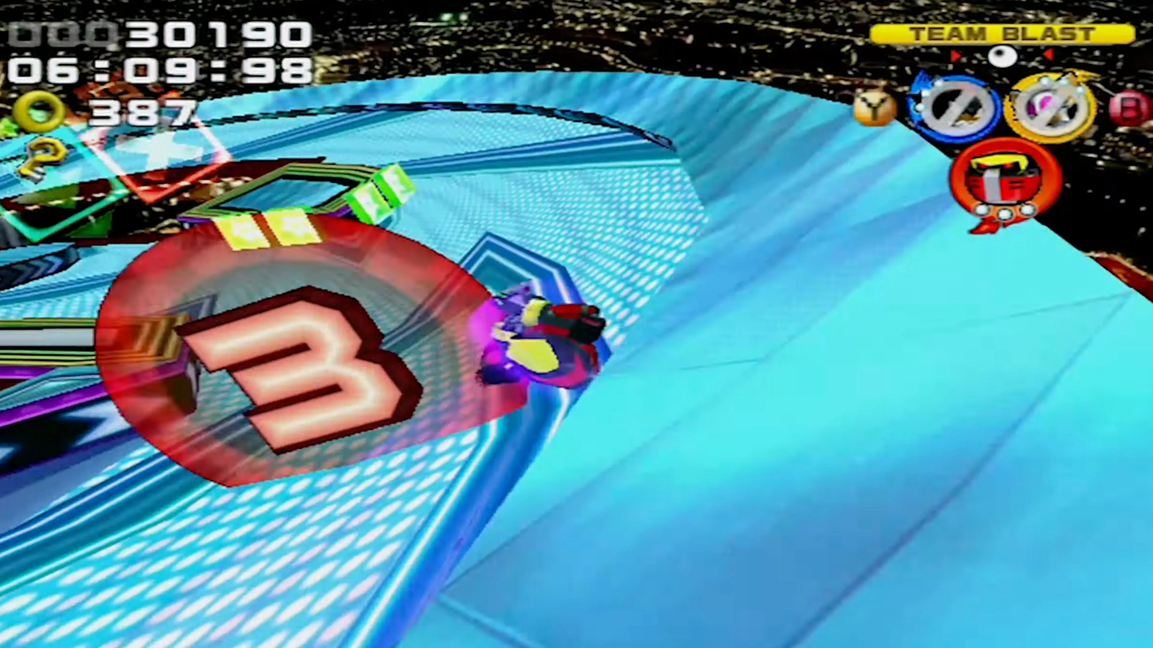 Team Chaotix đang khám phá một khu rừng bí ẩn, đầy ếch khổng lồ trong Frog Forest của Sonic Heroes, mang đến trải nghiệm khám phá bất ngờ.